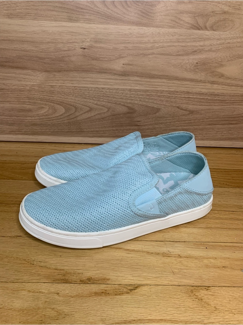 OluKai Pehuea Light Blue Women's Slip-On Shoes - Size 7